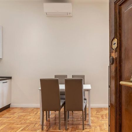 Rione Prati Elegant Apartment With Balcony Rom Exteriör bild