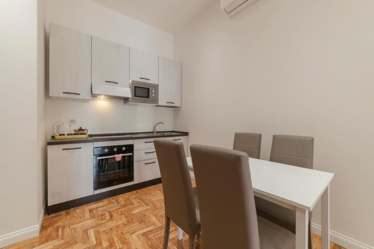 Rione Prati Elegant Apartment With Balcony Rom Exteriör bild